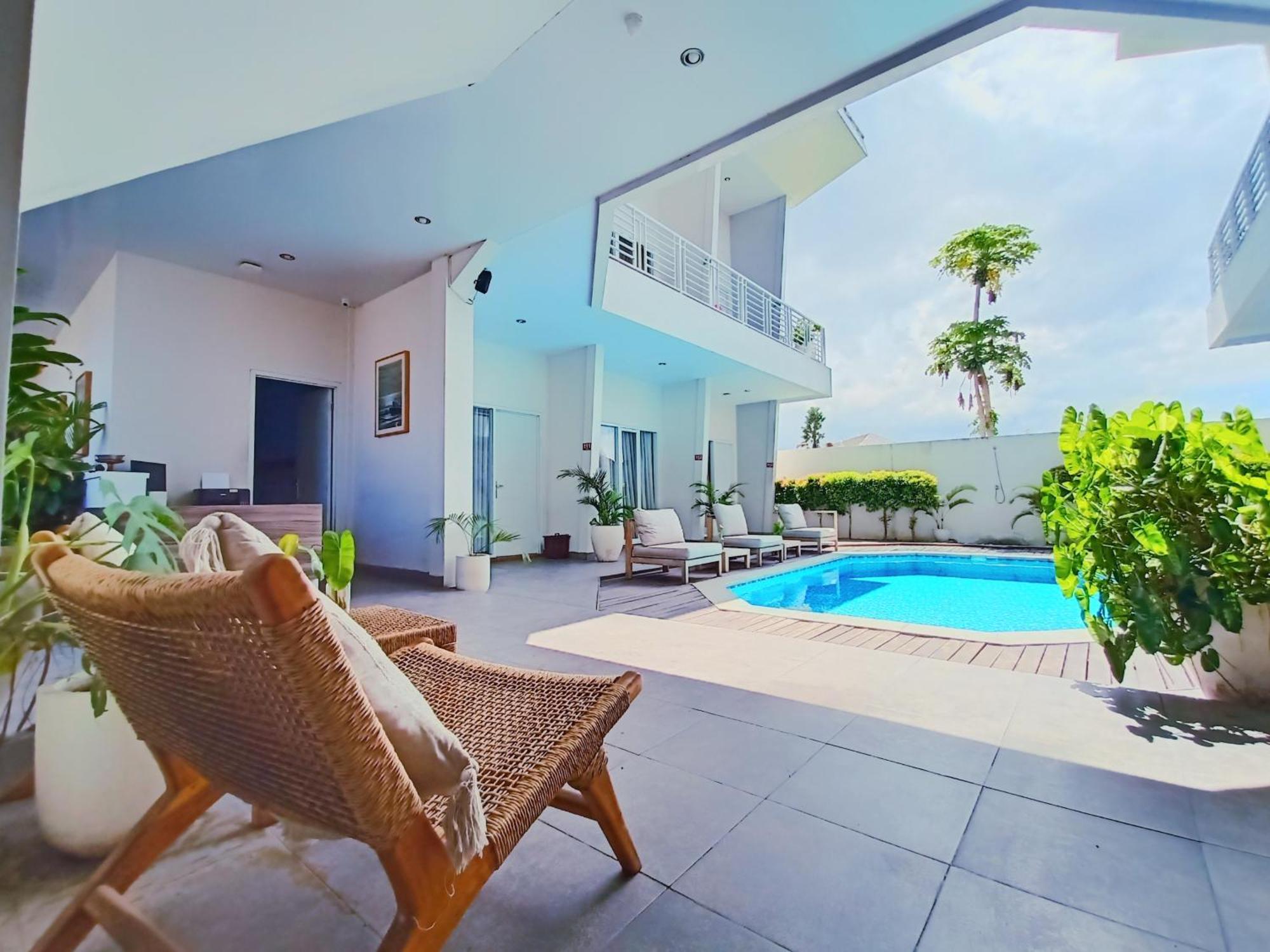 Casa Due Hotell Canggu Exteriör bild